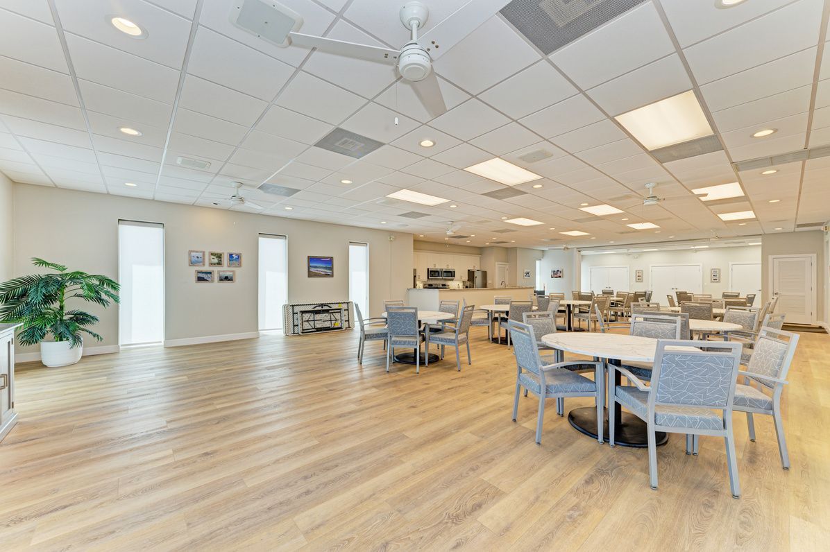 Clubhouse seating for up to 50 guests